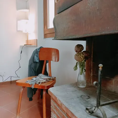 Small Heaven In Florentine Hills-3